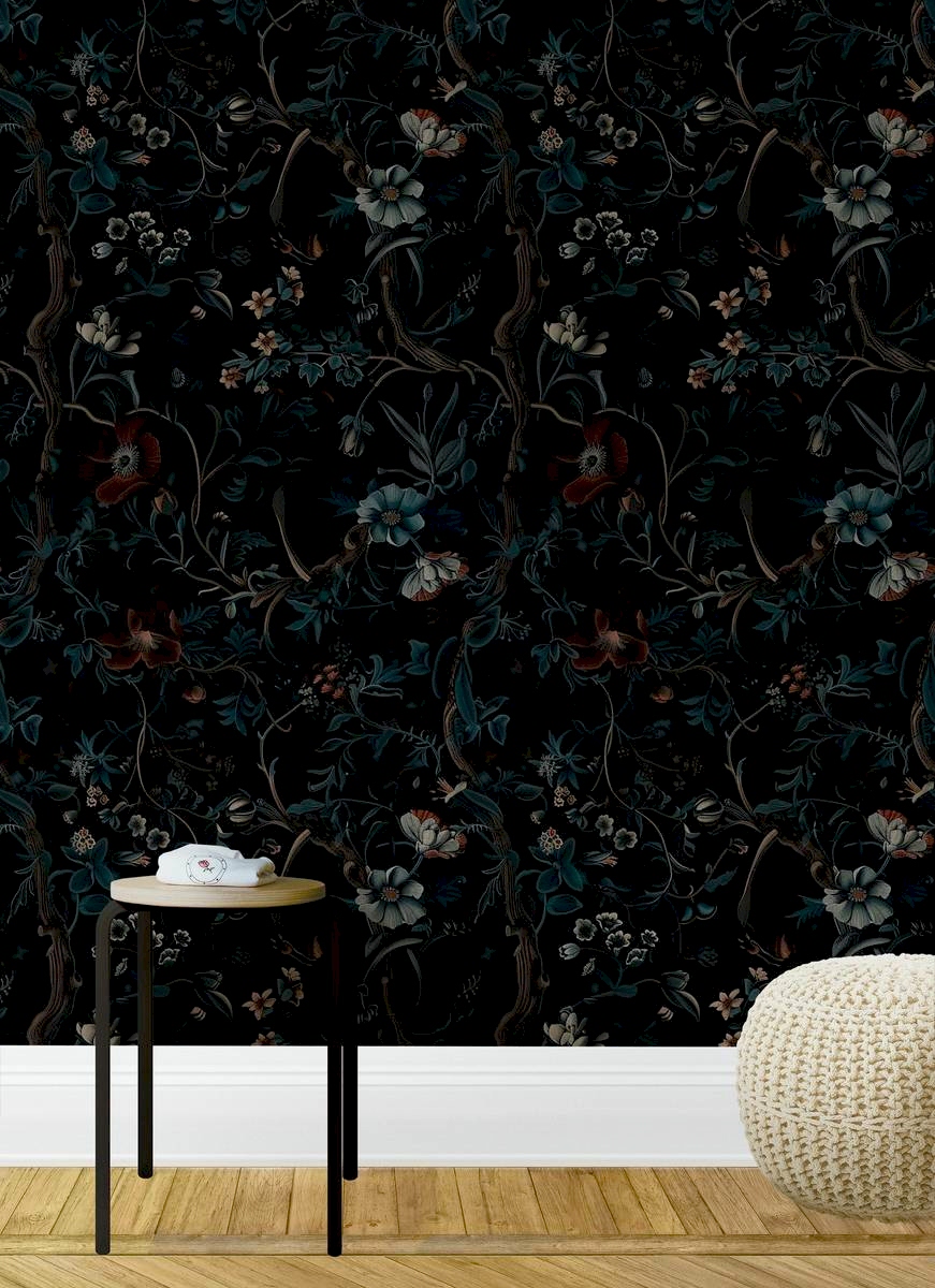 1730366792776_c507444552f22e0a6114e0156b1d6a33_0_1720609615.jpg Koyu Çiçekli Botanik Duvar Kağıdı